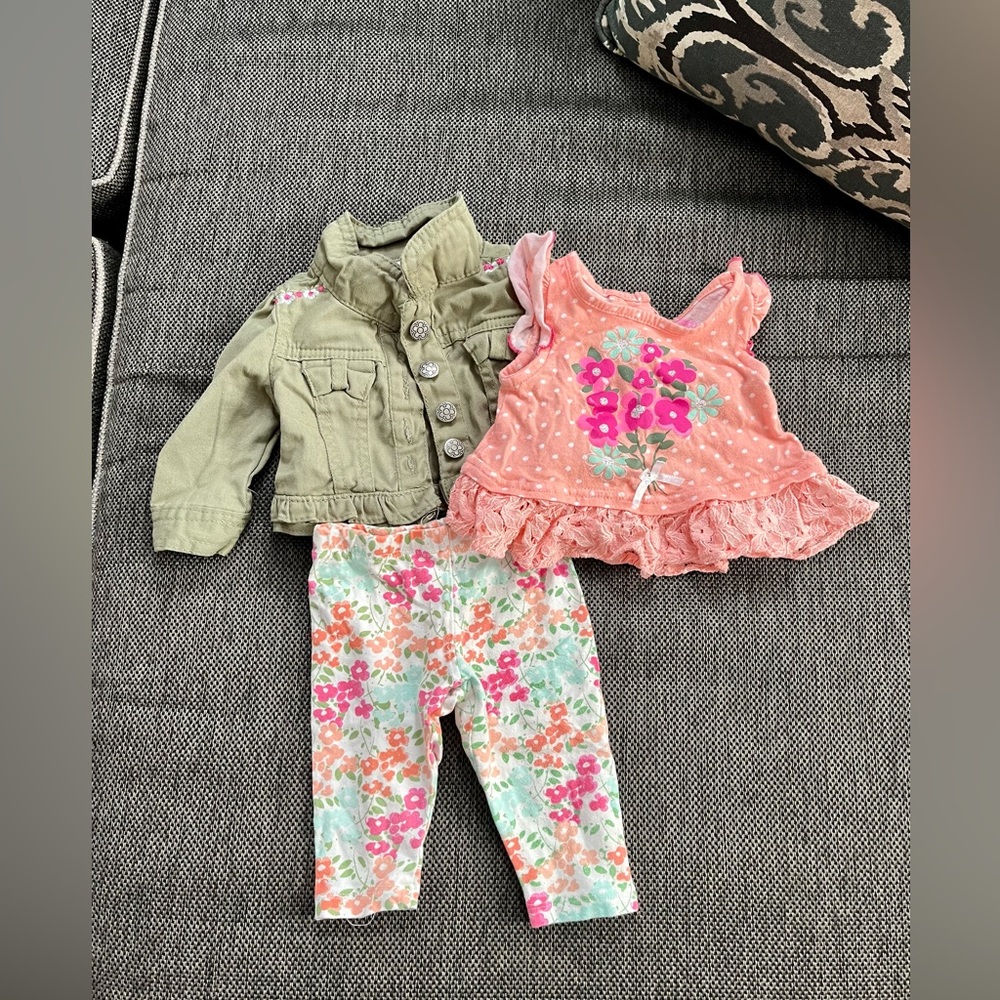 Nannette Kids 3 piece set 6-9 months
